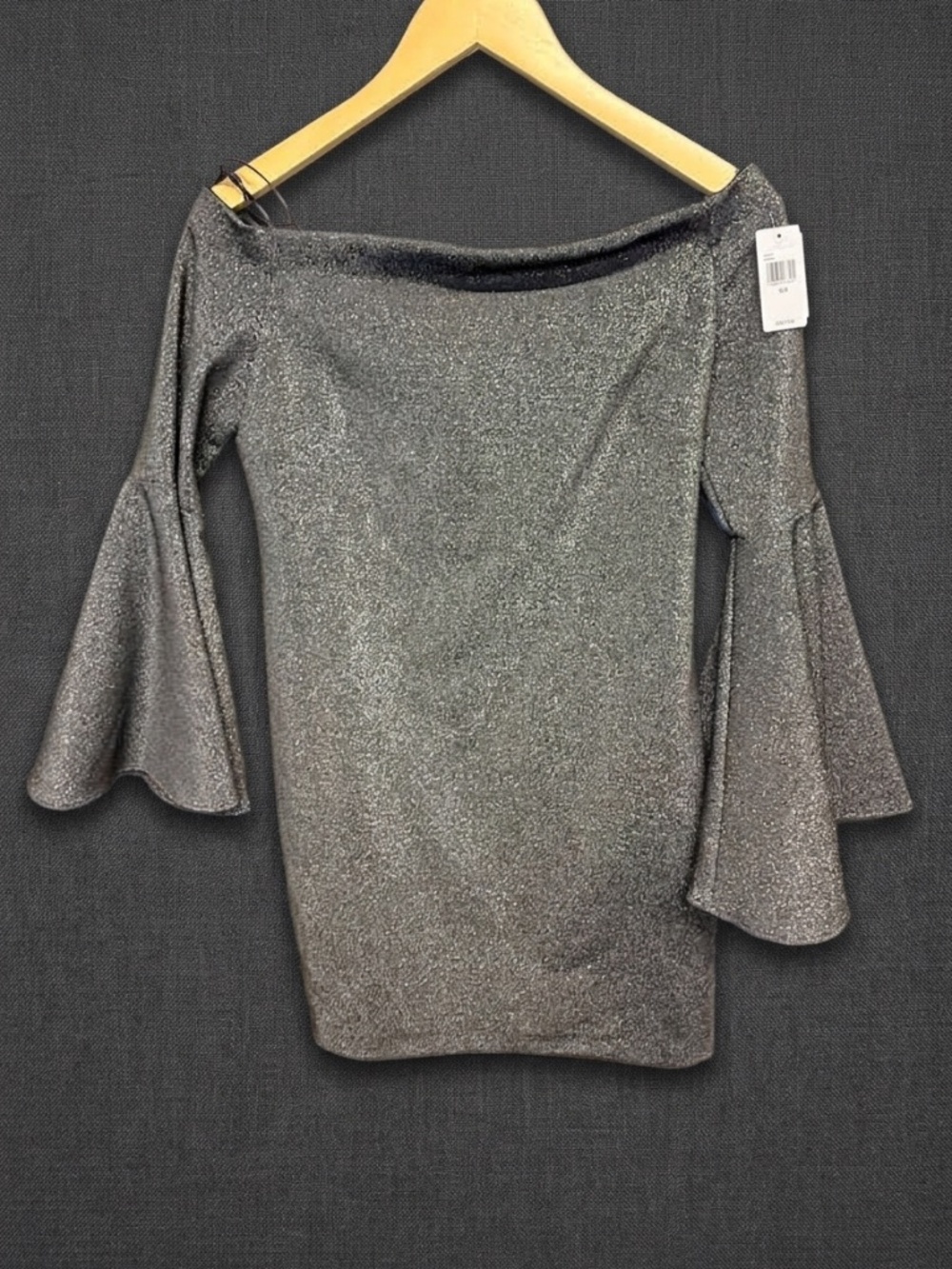 NWT Vince Camuto Metallic Silver Off The Shoulder Bell Sleeve Glitter Mini Dress